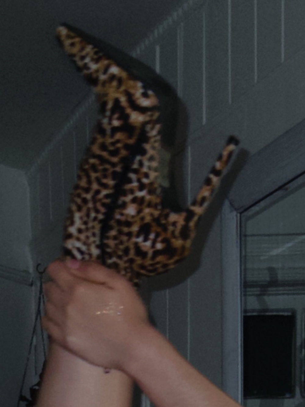 Leopard/ Cheetah Print Stiletto Booties - Picture 5 of 9